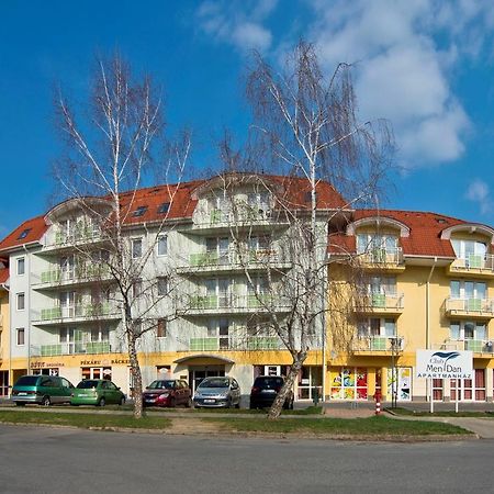 Club Mendan Aparthotel Залакарош Экстерьер фото